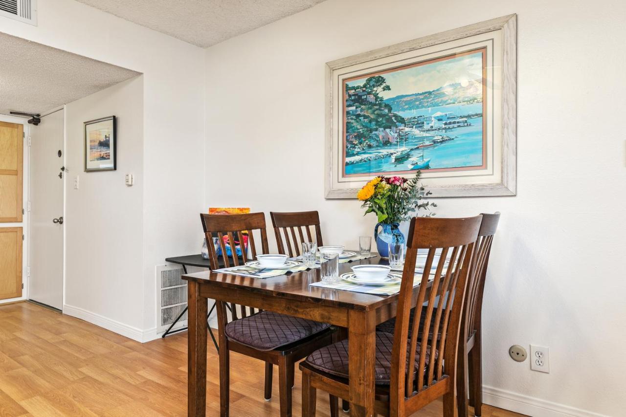 313B Steps From The Sand At Harbor Beach - Free Wifi Oceanside Exterior photo