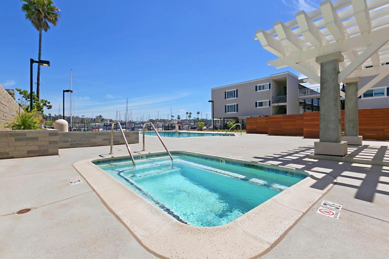 313B Steps From The Sand At Harbor Beach - Free Wifi Oceanside Exterior photo